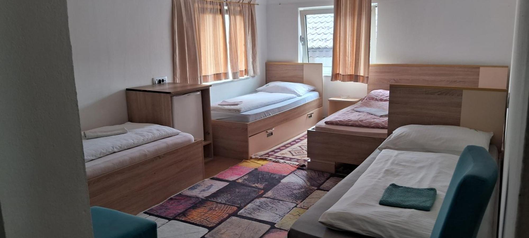 Hotel Irish Bihac Ngoại thất bức ảnh