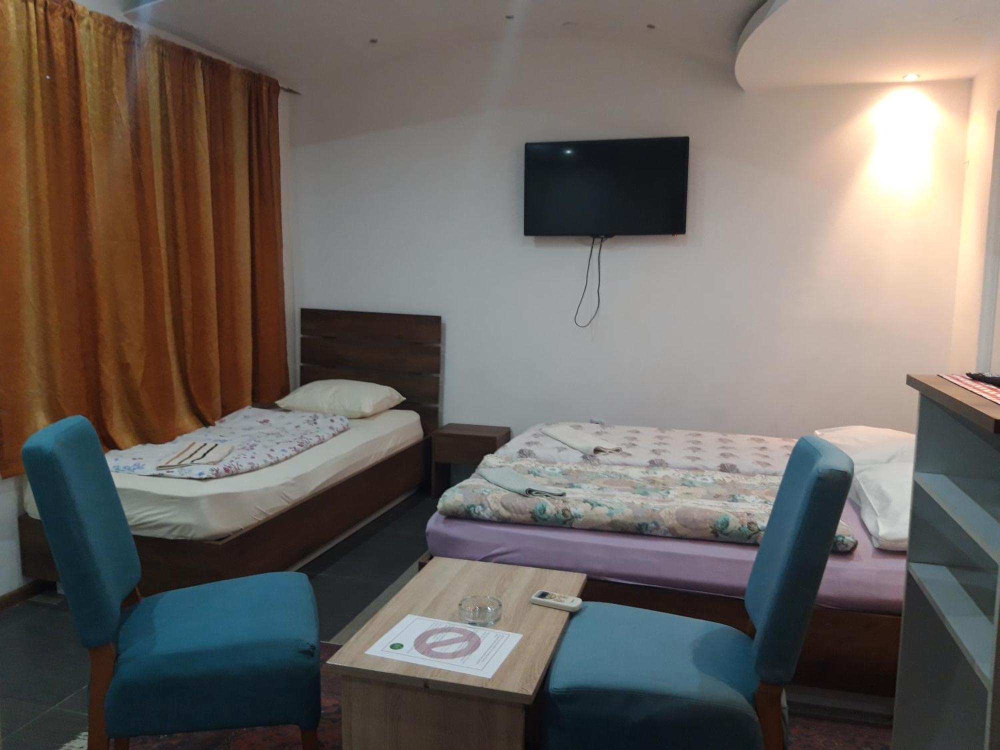 Hotel Irish Bihac Ngoại thất bức ảnh
